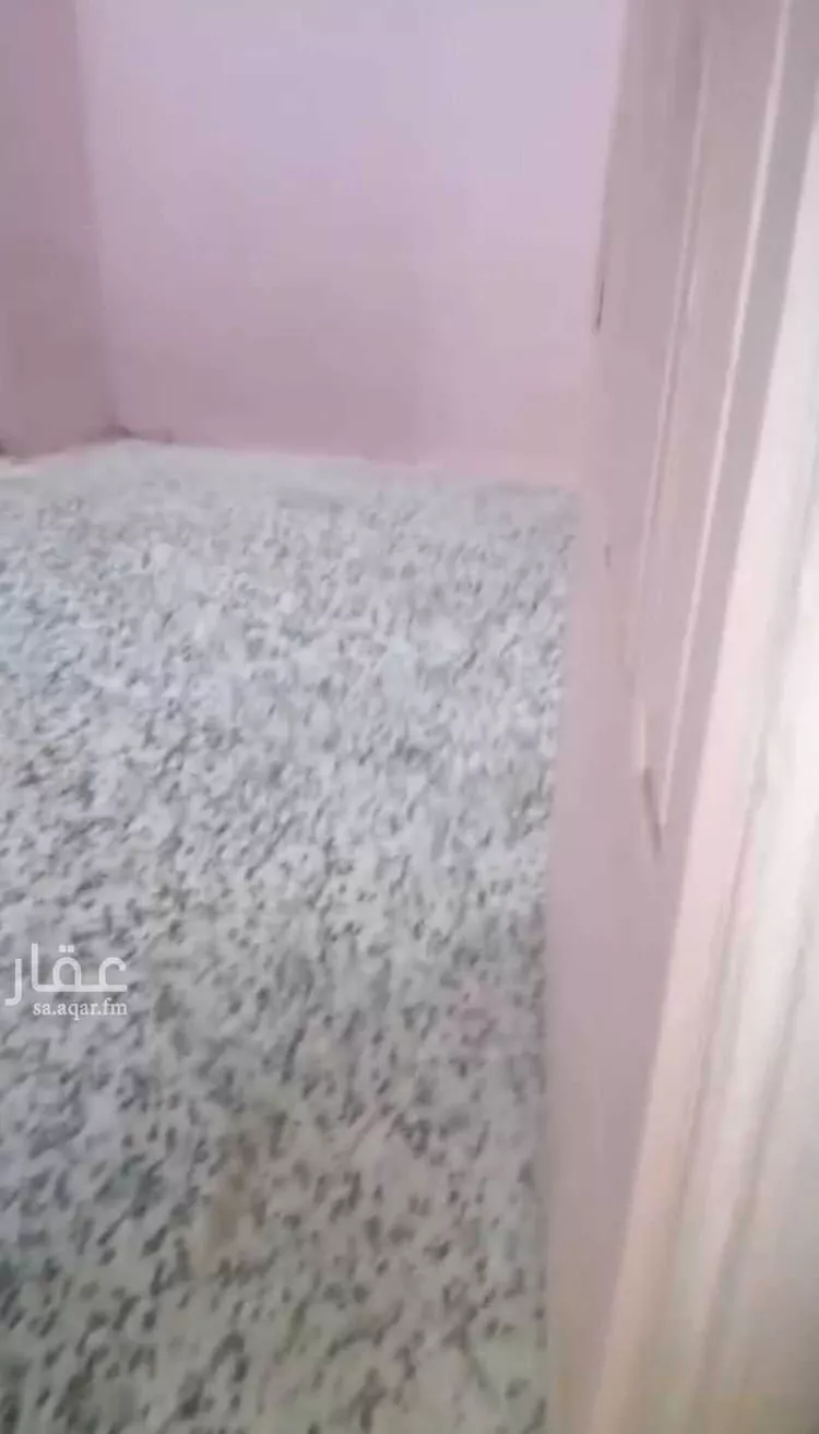 شقة للإيجار في شارع احمد بن معين, حي الأصيفرين, مدينة المدينة المنورة, منطقة المدينة المنورة صورة 2