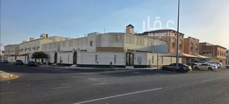 دور للبيع في شارع احمد بن الحجاج, حي الدفاع, مدينة المدينة المنورة, منطقة المدينة المنورة صورة 4