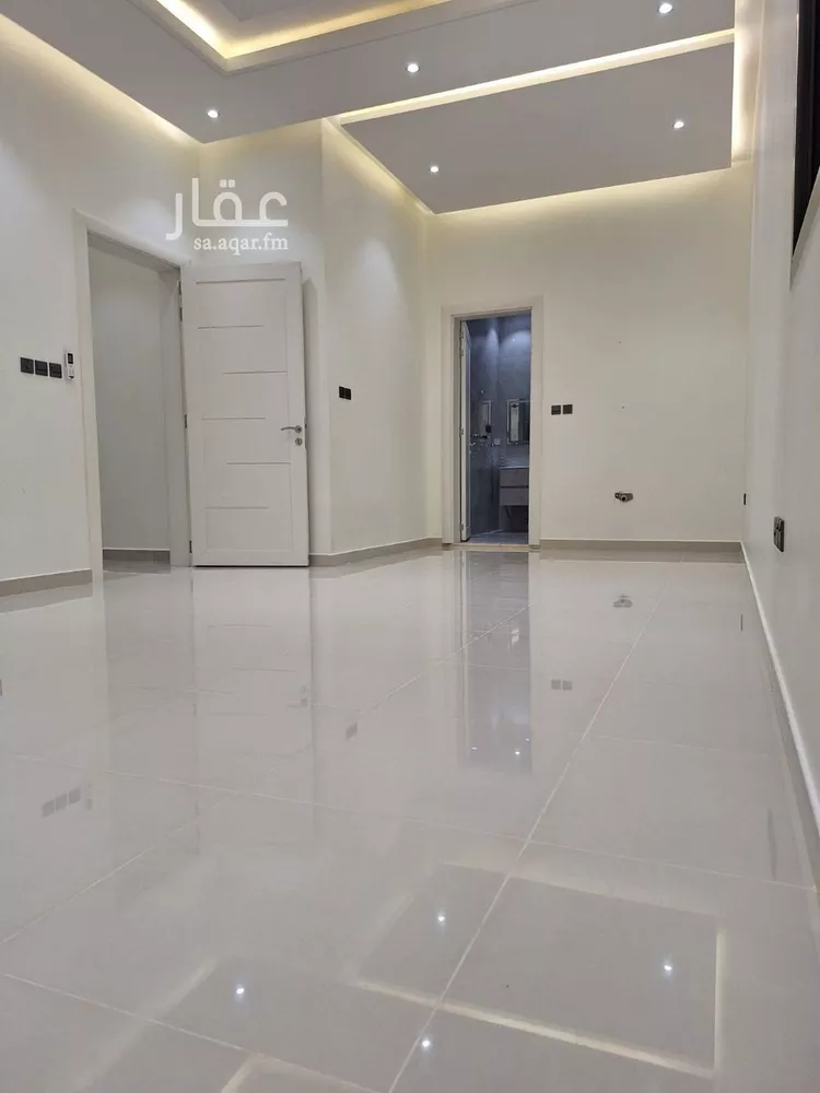 دور للإيجار في شارع عبدالله أبي الخير, حي العارض, مدينة الرياض, منطقة الرياض صورة 2