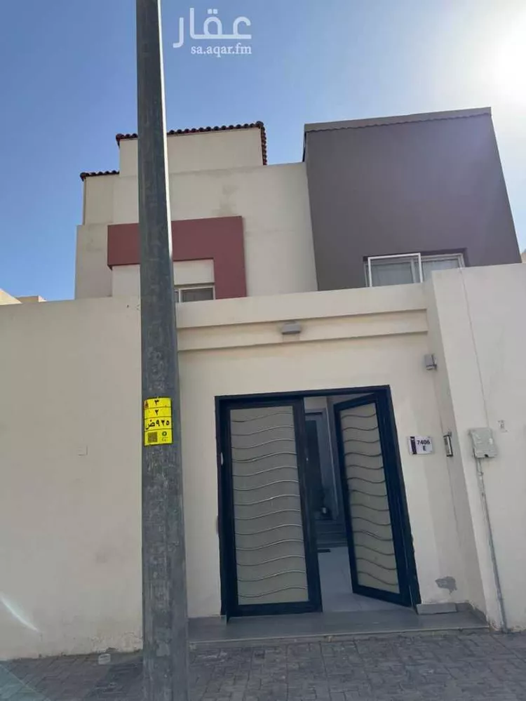 فيلا للبيع في شارع أحمد بن صفوان المالقي, حي الرمال, مدينة الرياض, منطقة الرياض صورة 5