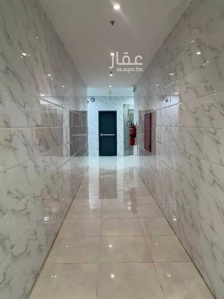 شقة للإيجار في شارع الرقعى, حي الحمراء, مدينة الخبر, المنطقة الشرقية 9