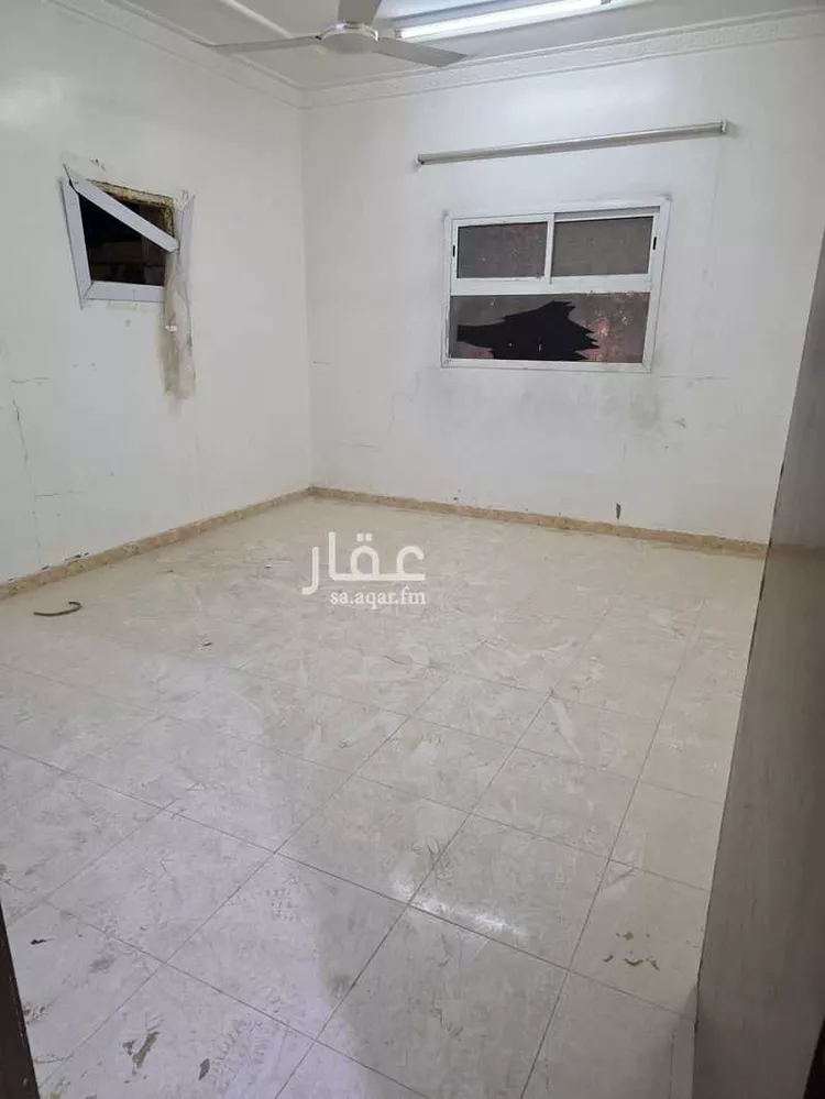 شقة للإيجار في شارع عبدالمحسن السلمان, حي النظيم, مدينة الرياض, منطقة الرياض 5