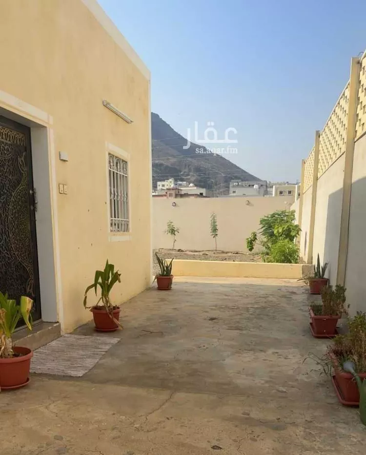 شقة مفروشة للحجز في شارع زياد بن الاخرس ، حي الجنادرية ، محايل عسير ، محايل 10