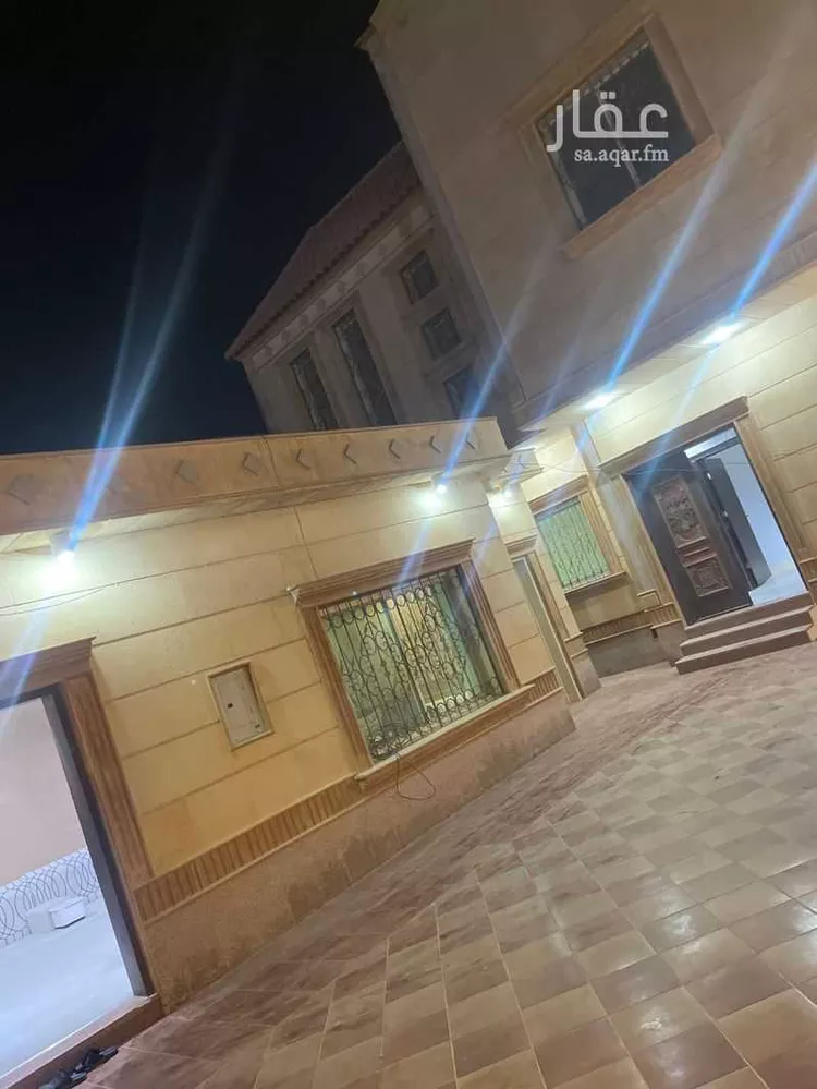 فيلا للبيع في شارع السيب ، حي المعيزلة ، الرياض ، منطقة الرياض صورة 2