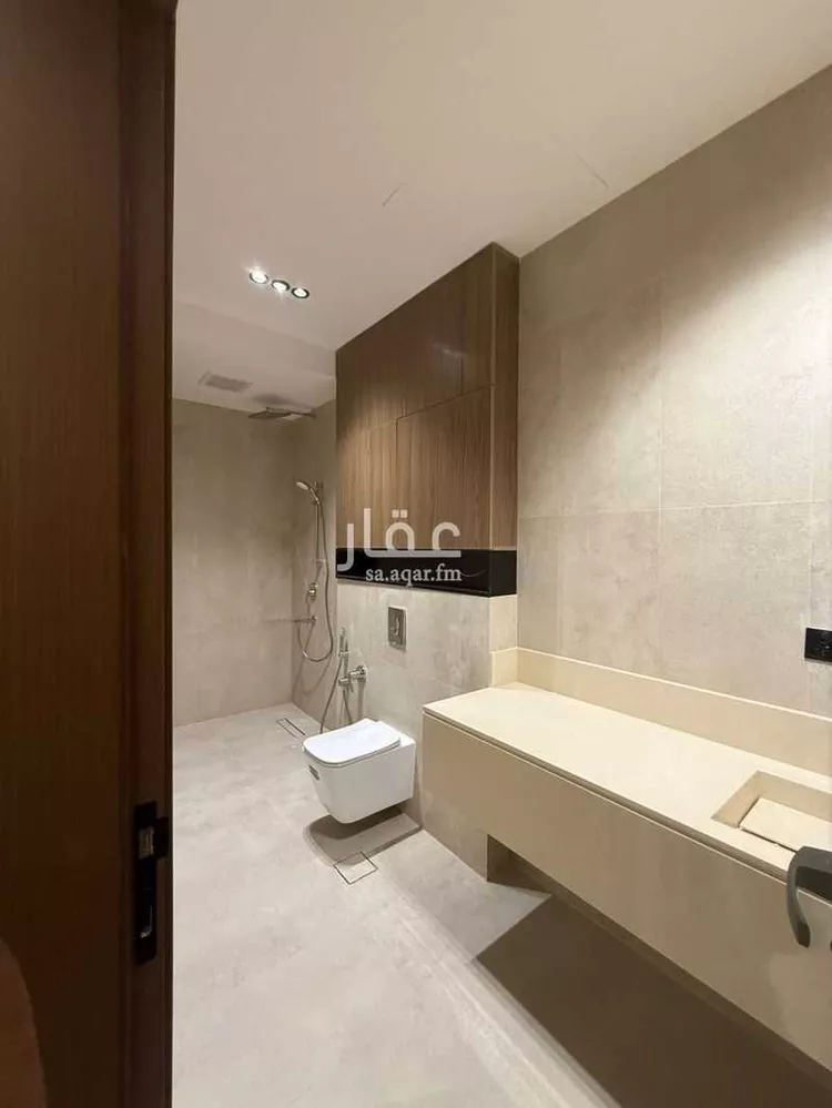 فيلا للبيع في شارع مسعود الحبشى, حي عرقة, مدينة الرياض, منطقة الرياض صورة 3