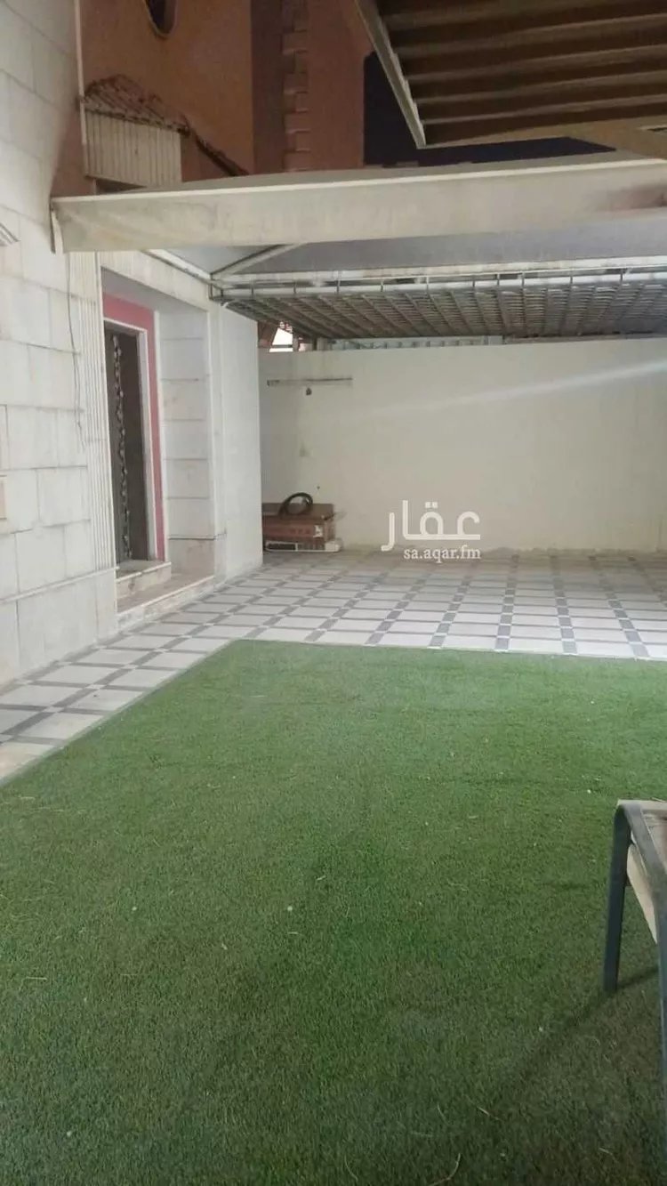فيلا للبيع في شارع رويضة سدير, حي الملك فهد, مدينة الرياض, منطقة الرياض