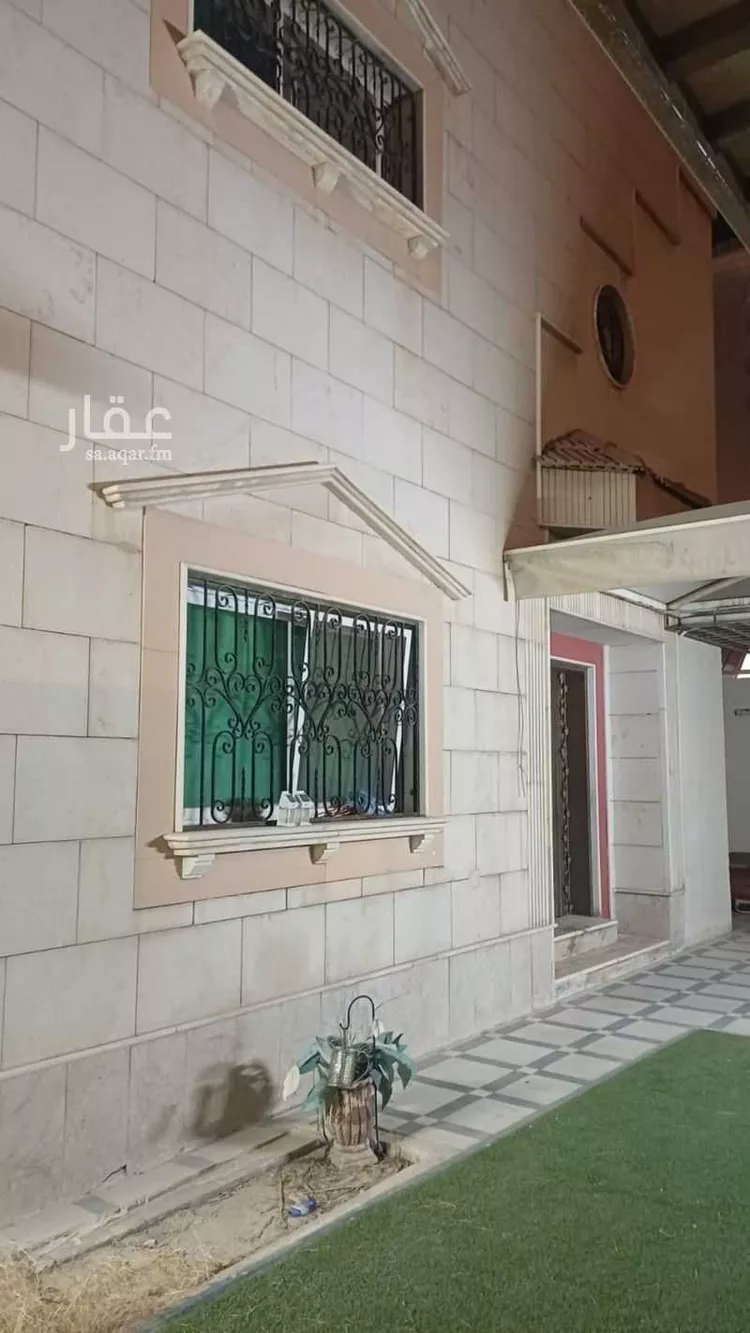 فيلا للبيع في شارع رويضة سدير, حي الملك فهد, مدينة الرياض, منطقة الرياض صورة 2