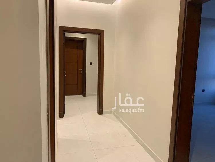شقة للبيع في شارع اسحاق بن الفرات, حي حكومي1, مدينة جدة, منطقة مكة المكرمة 8