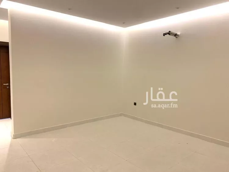 شقة للبيع في شارع اسحاق بن الفرات, حي حكومي1, مدينة جدة, منطقة مكة المكرمة 7