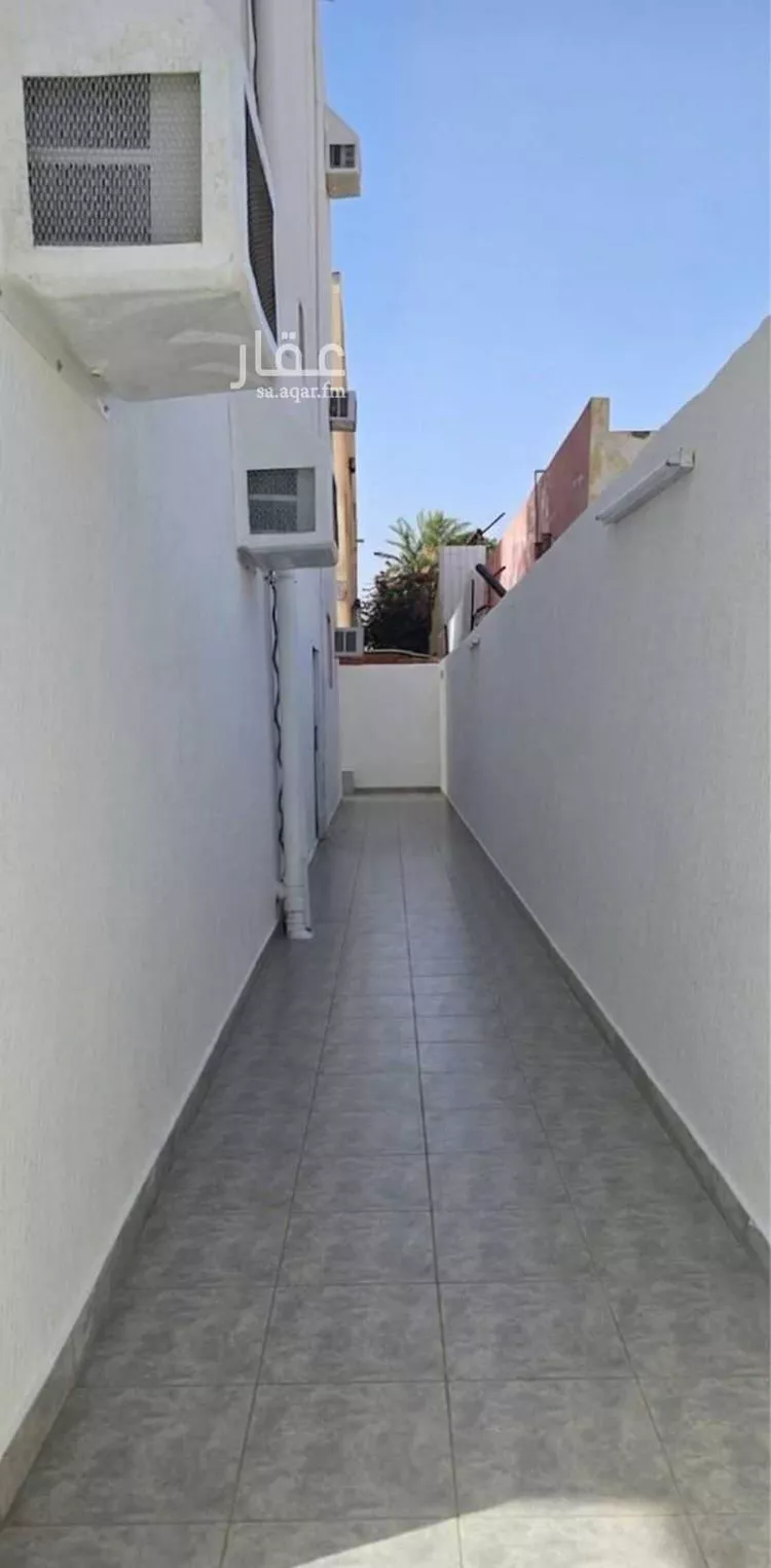 Building for Sale in Medina Az Zahrah