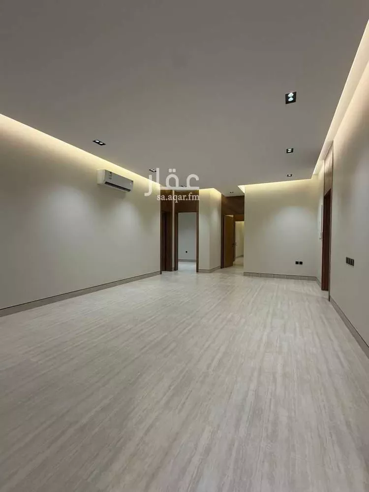 دور للبيع في شارع عبدالرحمن بن عزاز ، حي غرناطة ، الرياض ، منطقة الرياض صورة 2