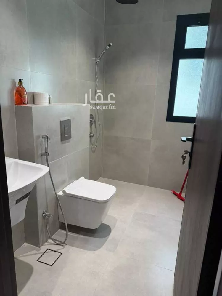 Building for Rent in Riyadh An Narjis