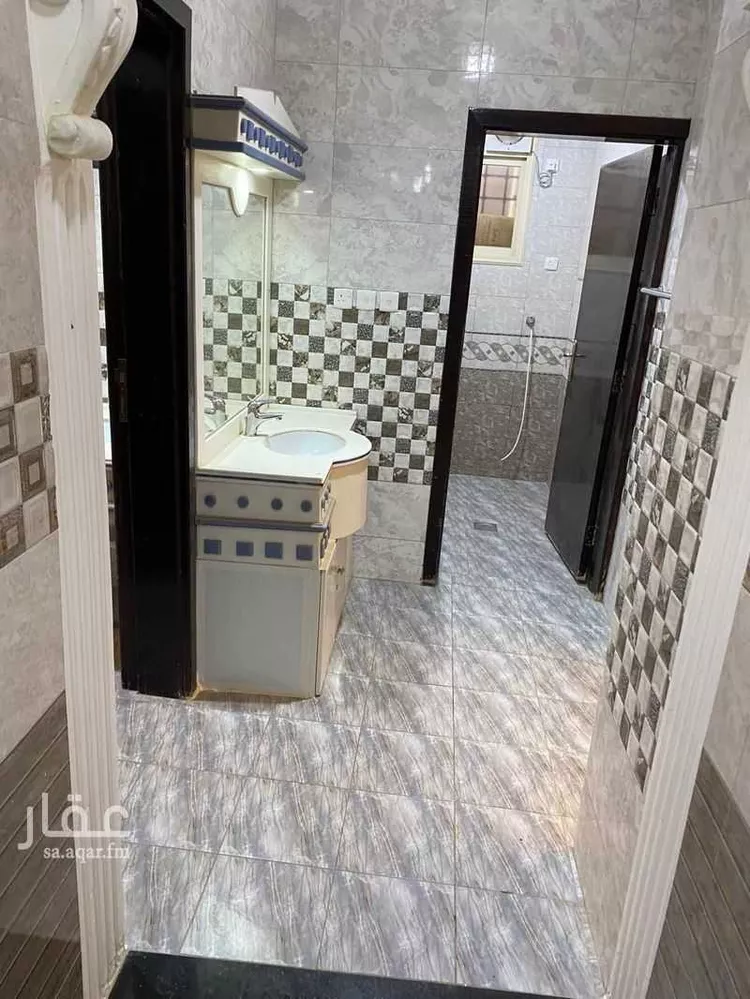 عمارة للبيع في شارع القارة, حي الروابي, مدينة أبها, منطقة عسير 6