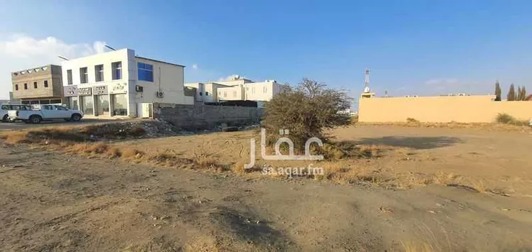 أرض للبيع في شارع 121 الزهور, حي الزهور, مدينة أبها, منطقة عسير