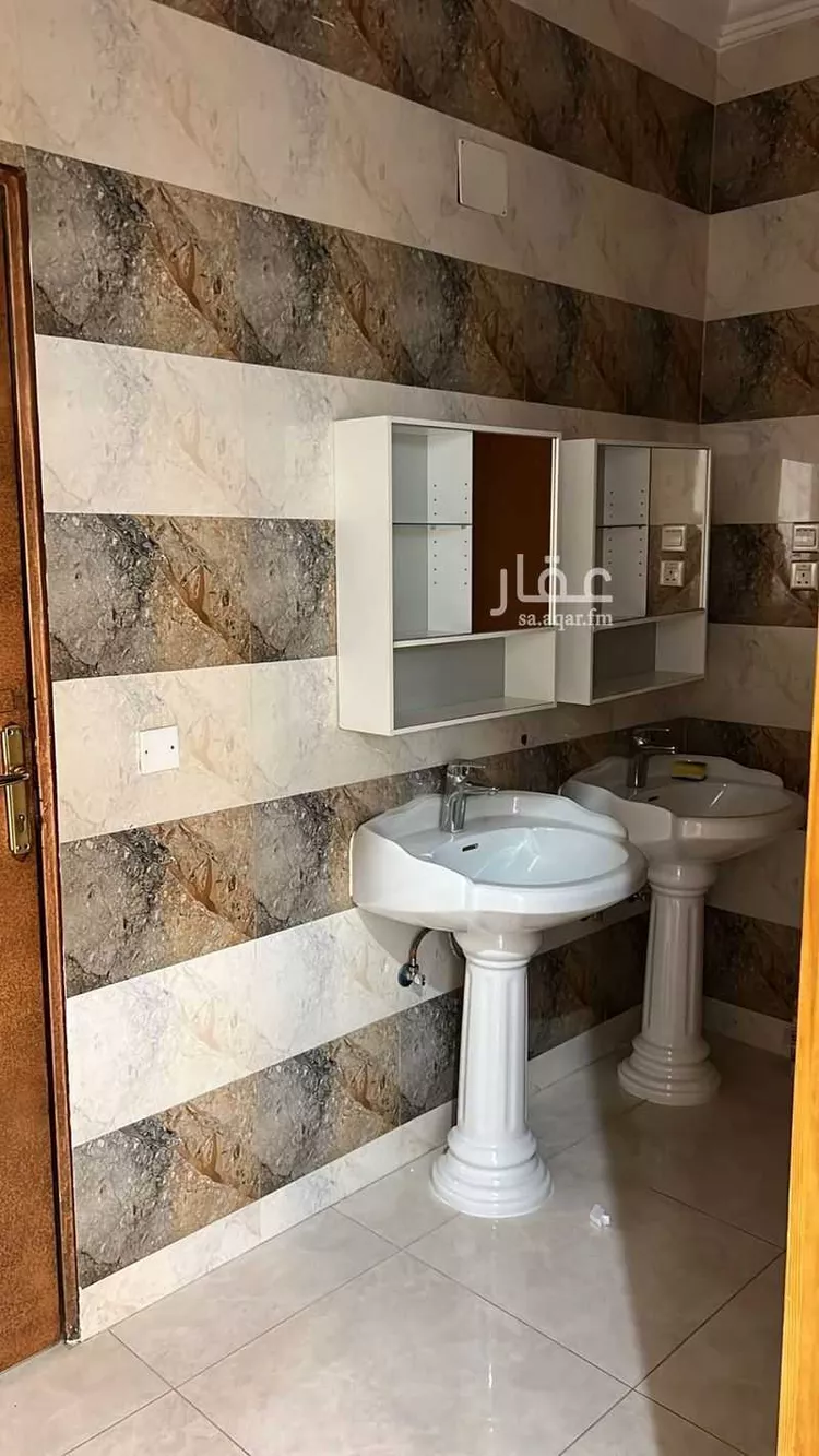 شقة للإيجار في شارع شرق دومه الجندل, حي الغدير, مدينة أبها, منطقة عسير صورة 4