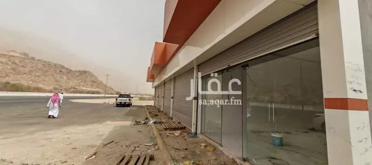 محل للإيجار في حي الضيقه, مدينة المجاردة - الضيقه, منطقة عسير صورة 2