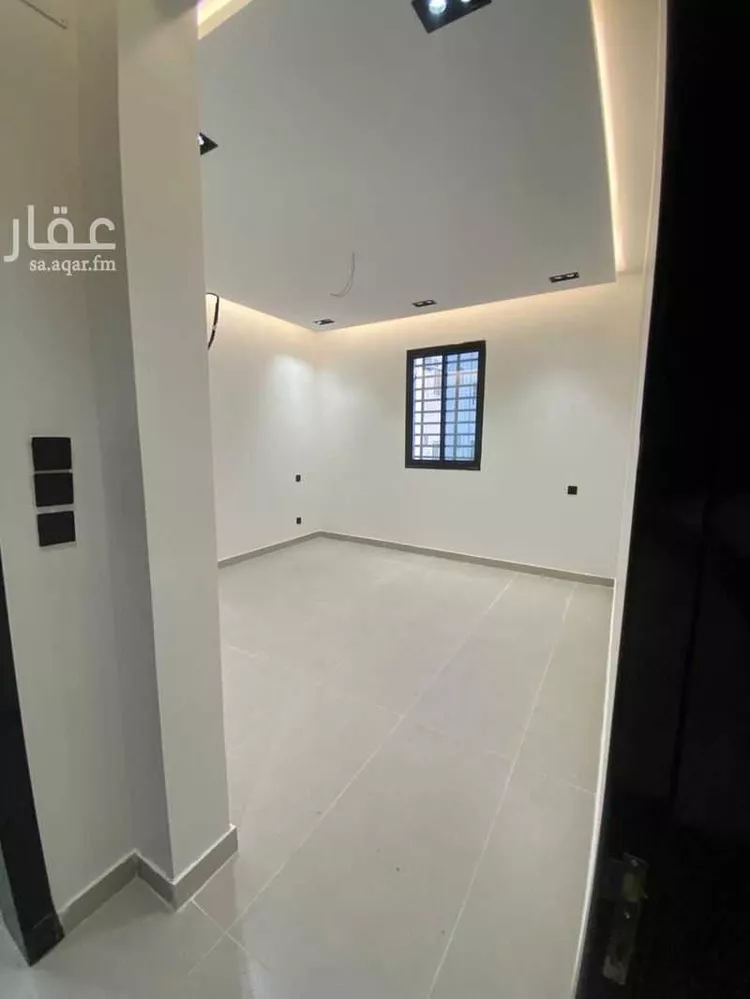 شقة للبيع في شارع عبدالرحمن الزواوي, حي الزهور, مدينة أبها, منطقة عسير صورة 4