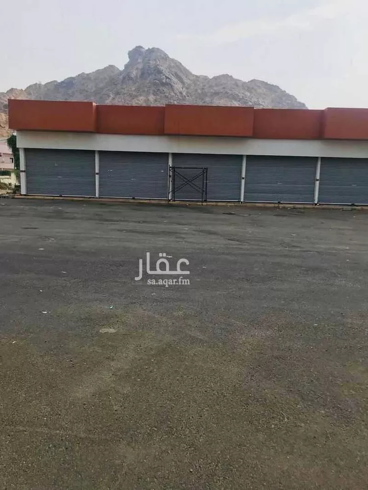 محل للإيجار في حي الضيقه, مدينة المجاردة - الضيقه, منطقة عسير