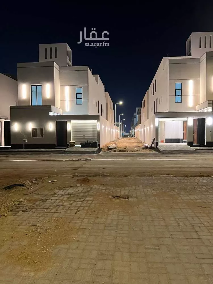 Floor for Sale in Riyadh Al Janadriyah