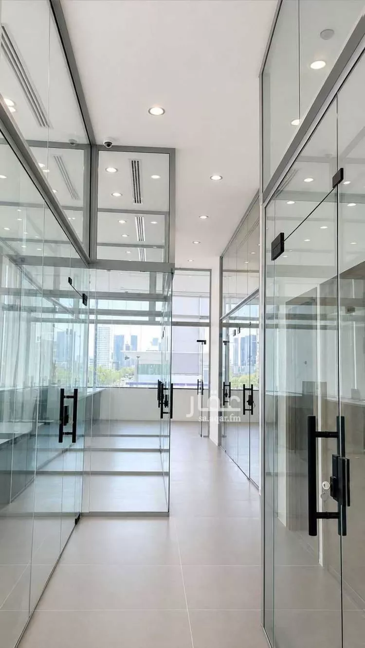 Commercial Office for Rent in Riyadh Al Olaya صورة 3