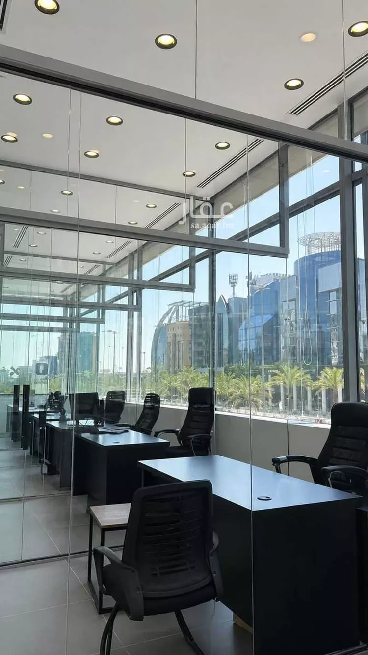 Commercial Office for Rent in Riyadh Al Olaya صورة 4