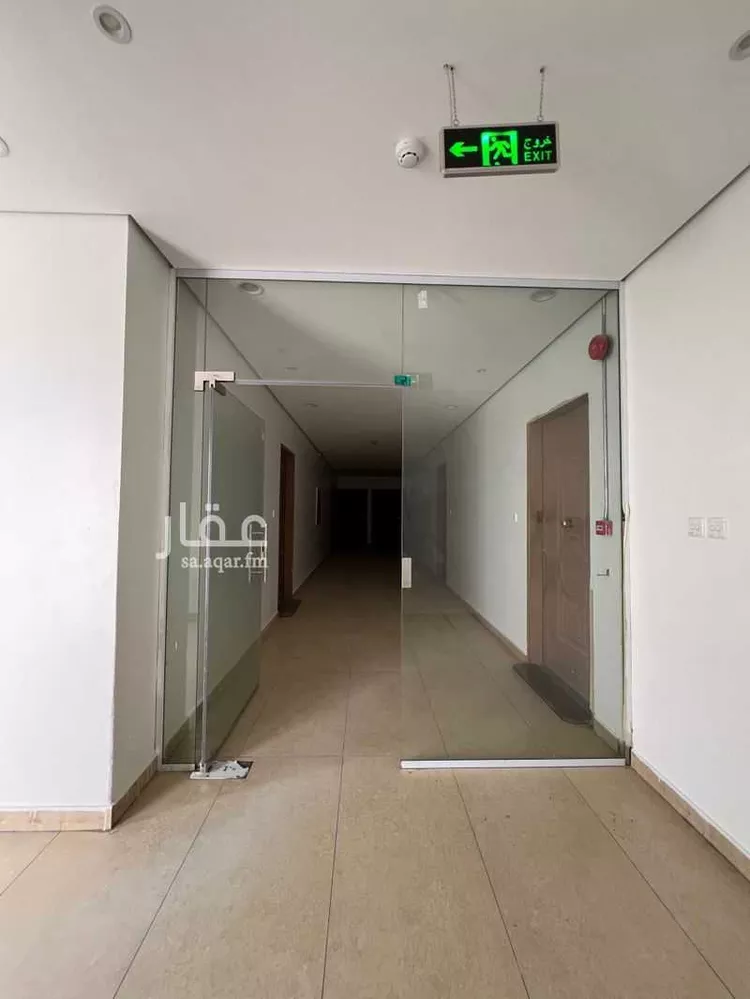 عمارة للإيجار في شارع طلحة بن عبيدالله, حي السعادة, مدينة الرياض, منطقة الرياض صورة 3