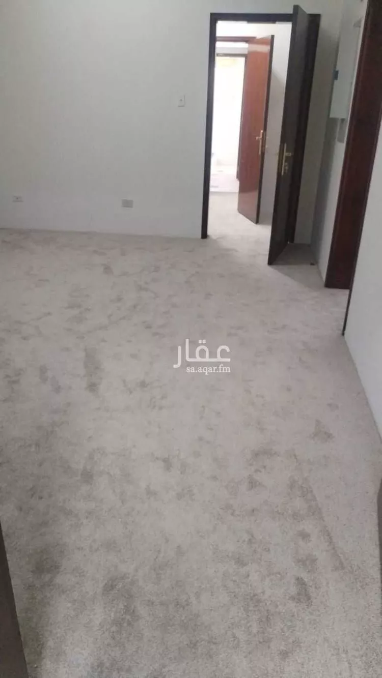 شقة للإيجار في شارع شــارع الصــديـق 8, حي الفاروق الجنوبي, مدينة مدينه الجبيل الصناعيه, المنطقة الشرقية