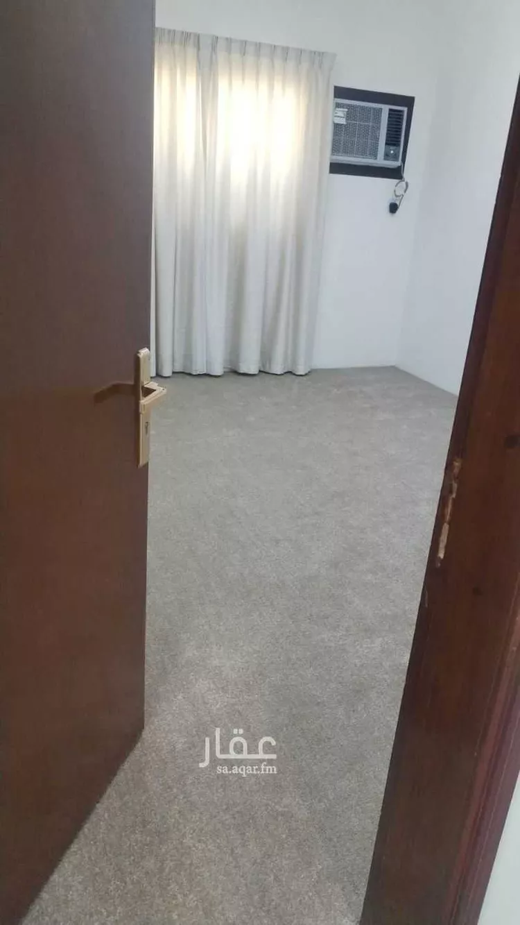 شقة للإيجار في شارع شــارع الصــديـق 8, حي الفاروق الجنوبي, مدينة مدينه الجبيل الصناعيه, المنطقة الشرقية صورة 4