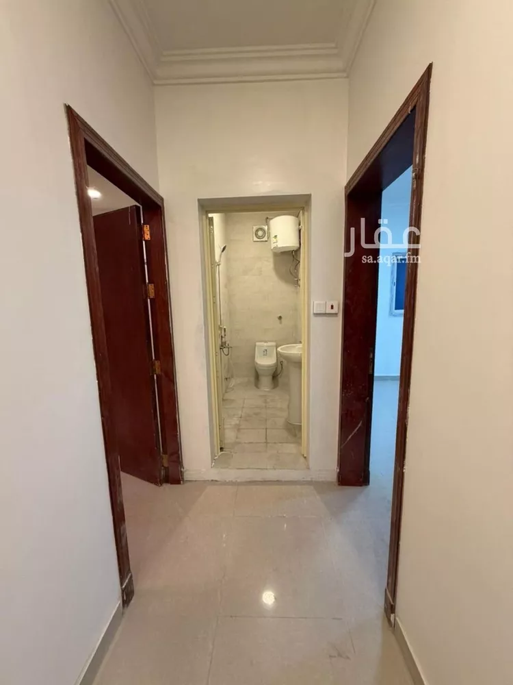 شقة للإيجار في شارع سكاكا, حي الصواري, مدينة الخبر, المنطقة الشرقية صورة 2