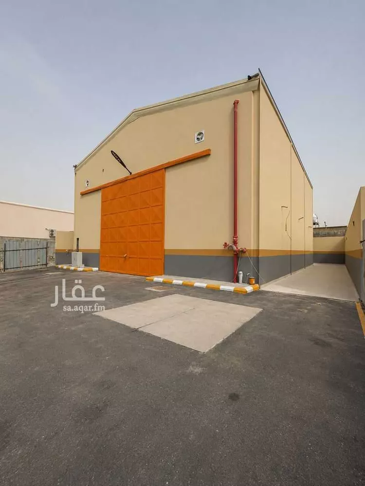 مستودع للإيجار في شارع ابي بكر بن حيان, حي الغنامية, مدينة الرياض, منطقة الرياض