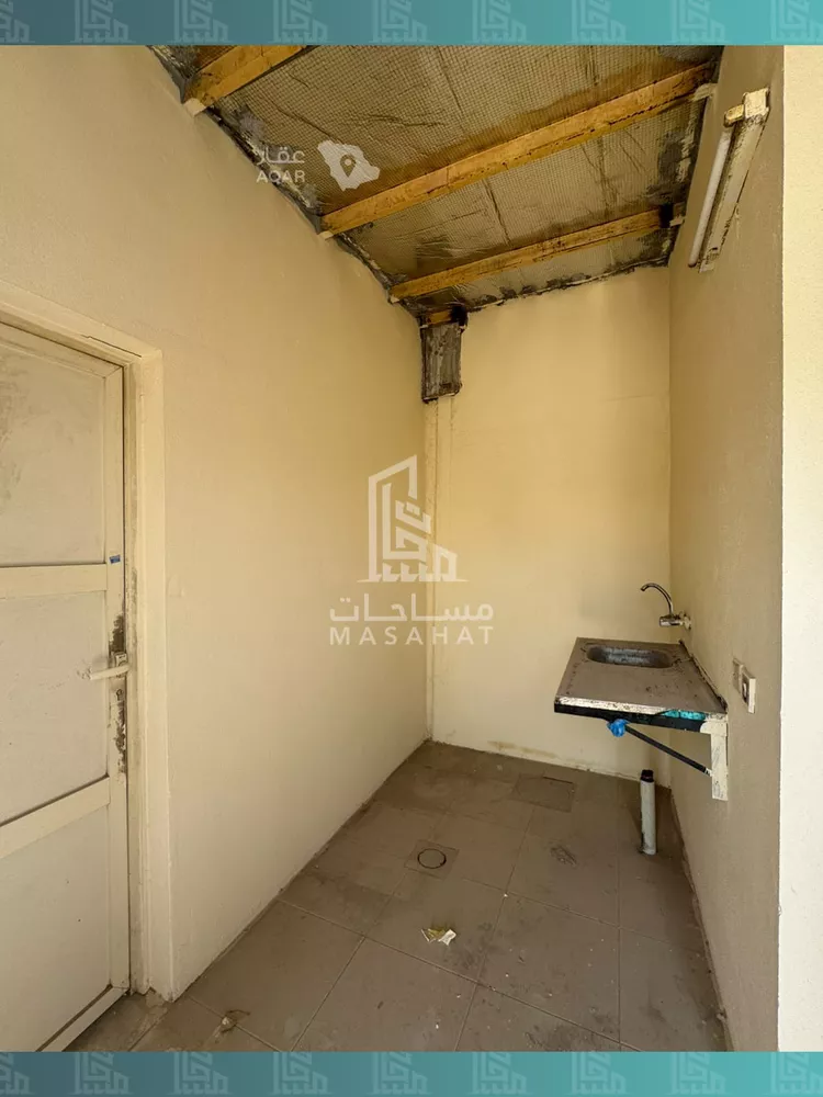 Factory for rent in Al Kharj Al Rafia 14