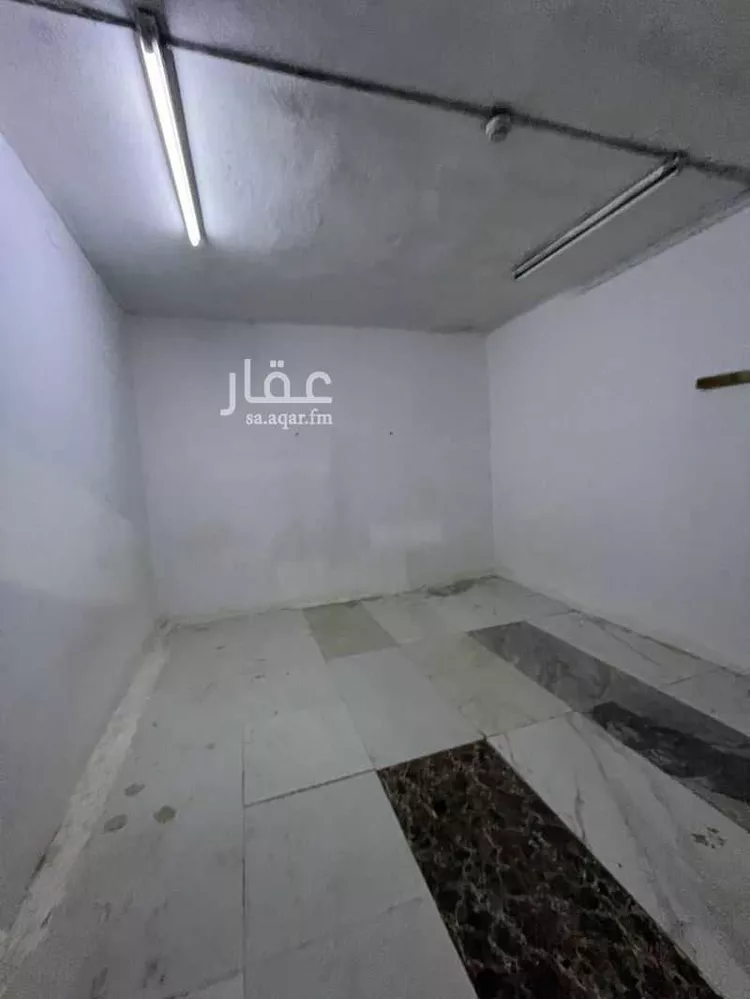 ورشة للإيجار في شارع عطاف بن القاسم, حي غياضة, مدينة الخرج, منطقة الرياض 6