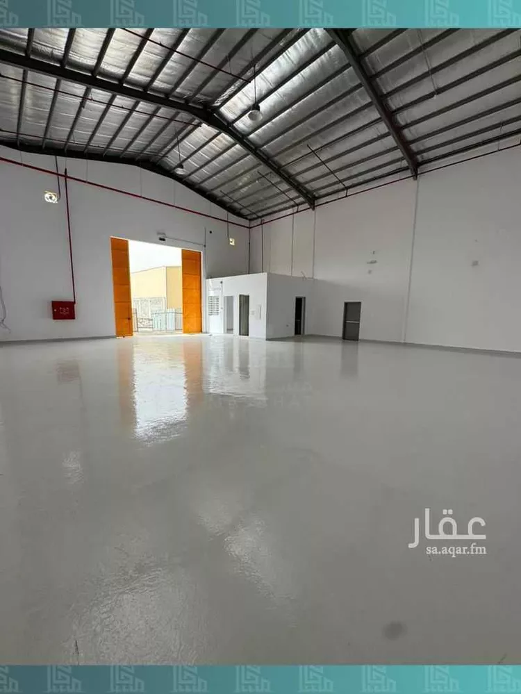 مستودع للإيجار في شارع ابي بكر بن حيان, حي الغنامية, مدينة الرياض, منطقة الرياض صورة 4