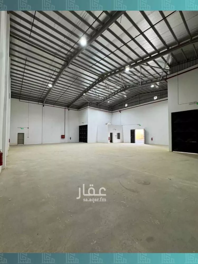 مستودع للإيجار في شارع 810 النظيم, حي النظيم, مدينة الرياض, منطقة الرياض صورة 3