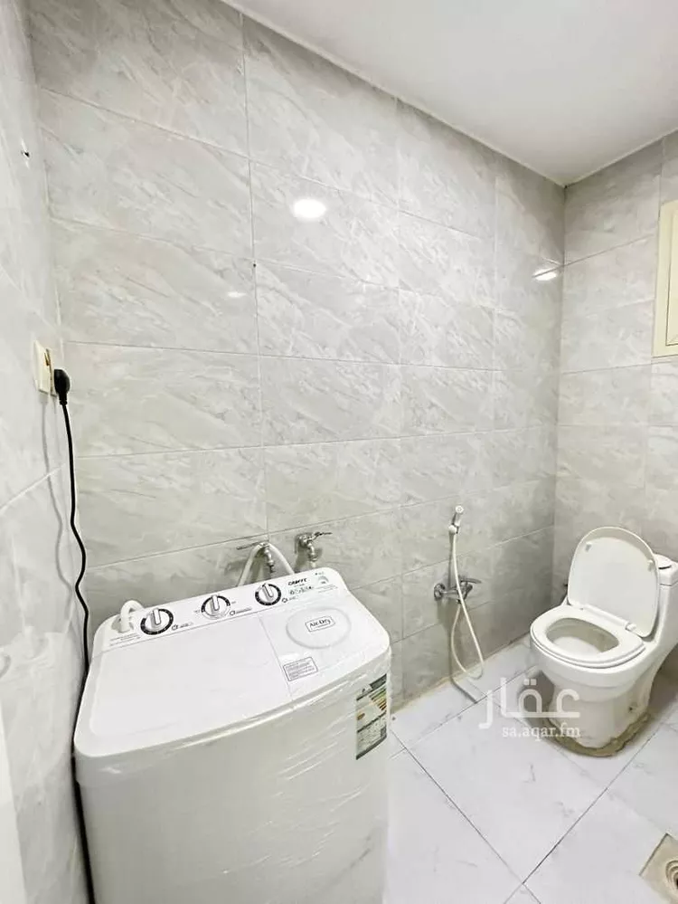 شقة للإيجار في شارع عياض بن زهير بن ابي شدادين, حي الضباب, مدينة الاحساء, المنطقة الشرقية صورة 3