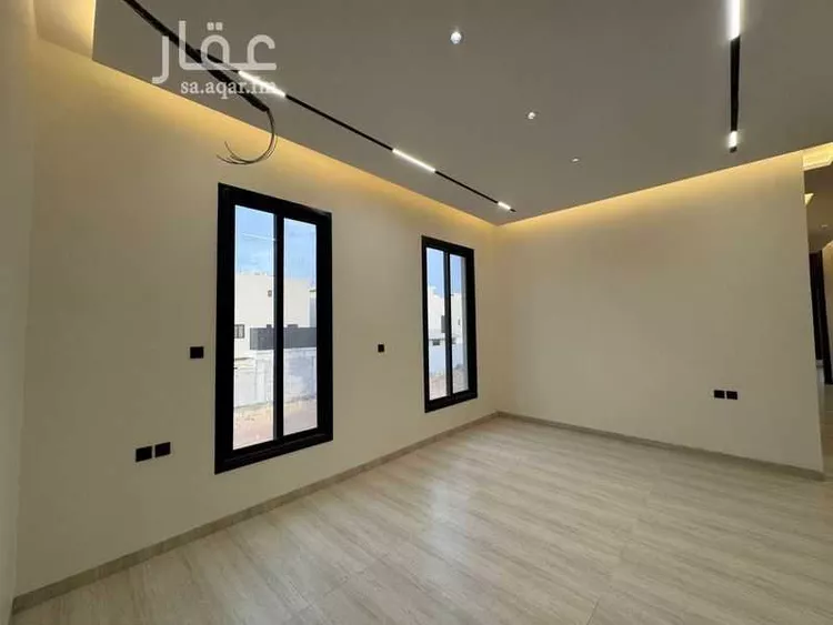 دور للبيع في شارع عمر بن عبداللطيف, حي الرمال, مدينة الرياض, منطقة الرياض صورة 2