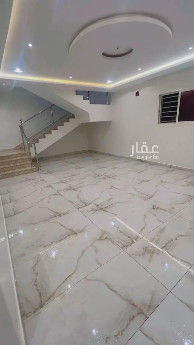 شقة للإيجار في شارع أحمد بن محمد الخالدي ، حي عكاظ ، الرياض ، منطقة الرياض
