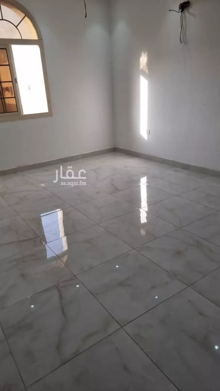 شقة للإيجار في شارع محمد بن اسعد العظم, حي النزهة, مدينة جدة, منطقة مكة المكرمة صورة 2