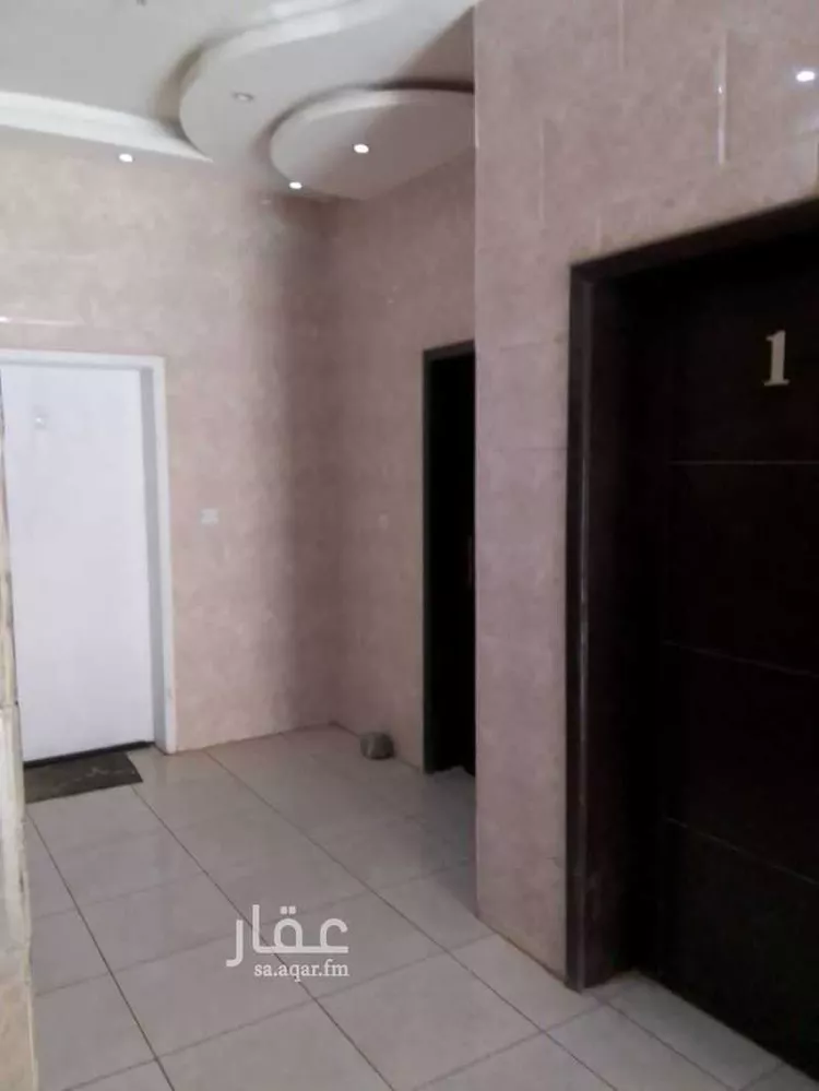 عمارة للبيع في شارع الرقية ، حي الشاطئ ، جازان ، منطقة جازان صورة 5