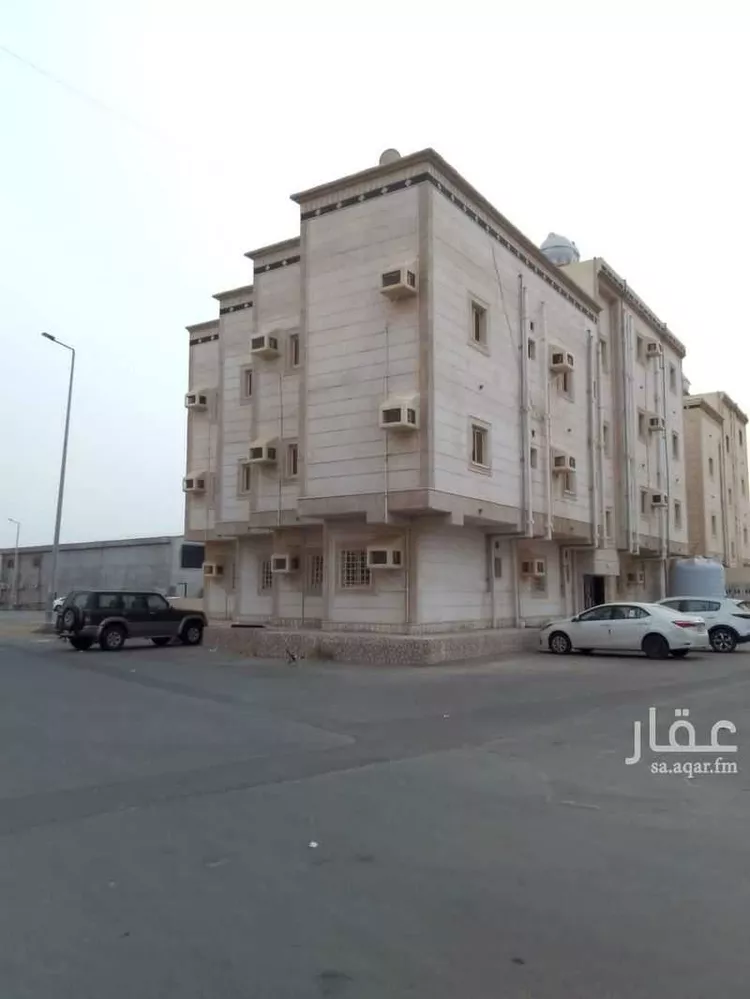 عمارة للبيع في شارع الرقية ، حي الشاطئ ، جازان ، منطقة جازان