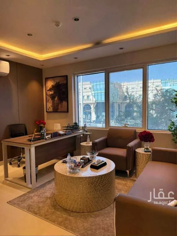 مكتب تجاري للإيجار في شارع التخصصي ، حي النخيل ، الرياض ، منطقة الرياض صورة 4
