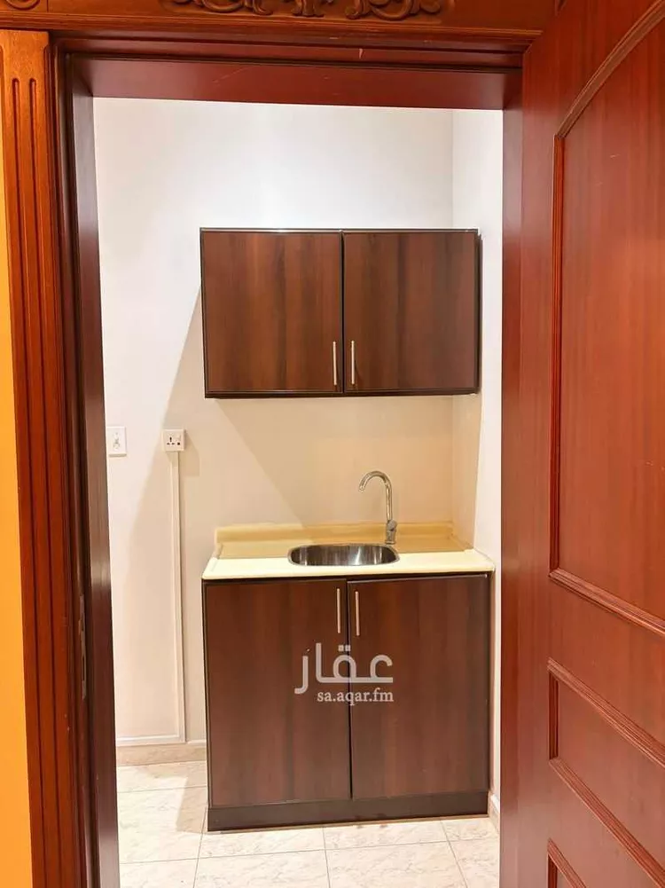 Building for Rent in Al Khobar Madinat Al Umal صورة 3