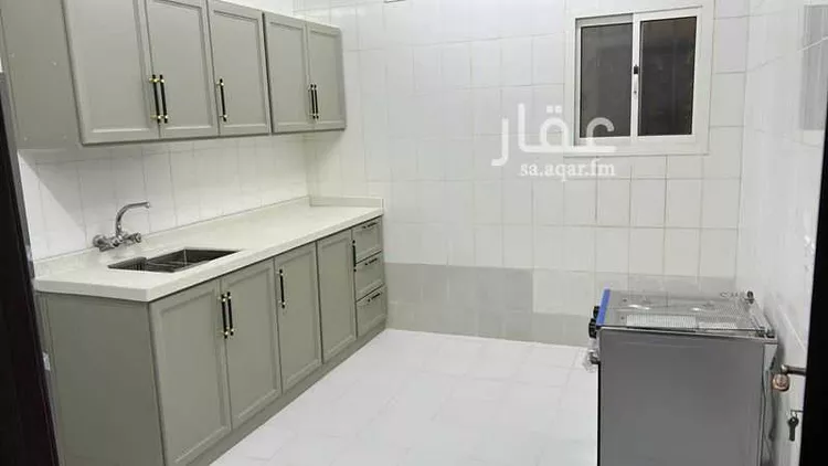 شقة للإيجار في شارع ظهرة العودة شرق 49, حي ظهرة العودة شرق, مدينة الدرعية, منطقة الرياض صورة 3