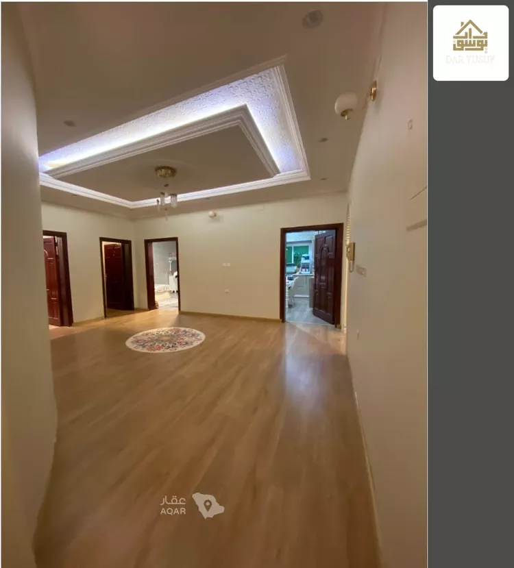 فيلا للبيع في شارع عمر الرياحي, حي الدفاع, مدينة المدينة المنورة, منطقة المدينة المنورة 26