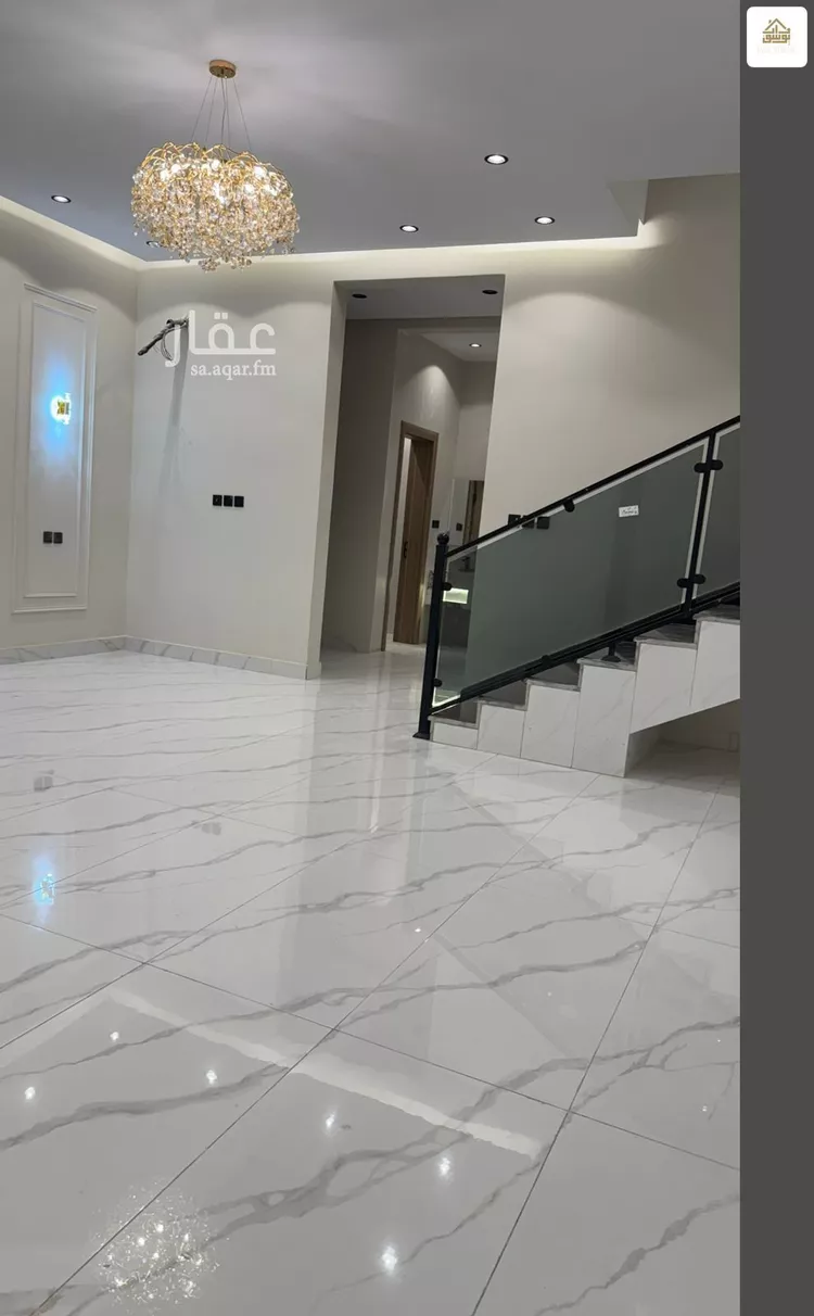 فيلا للبيع في شارع نوح بن قيس, حي الدفاع, مدينة المدينة المنورة, منطقة المدينة المنورة صورة 3