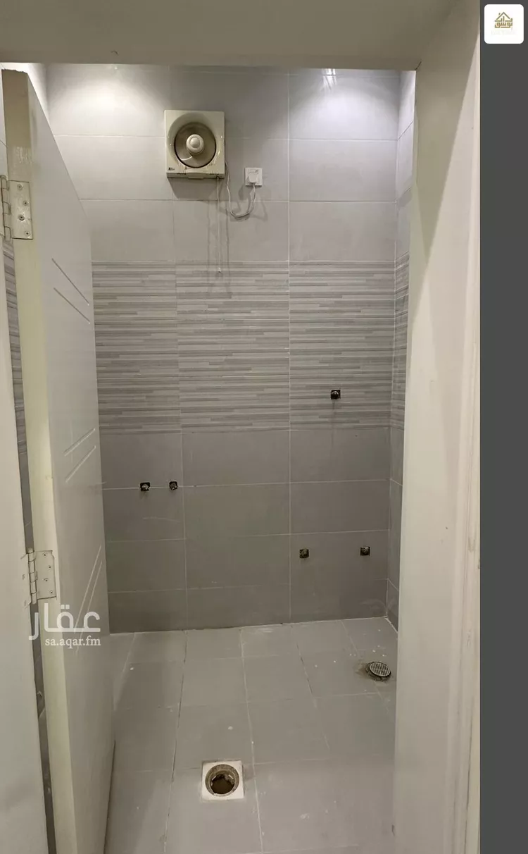 دور للبيع في شارع عمر ابن احمد ابن هبة الله, حي أبوكبير, مدينة المدينة المنورة, منطقة المدينة المنورة صورة 4