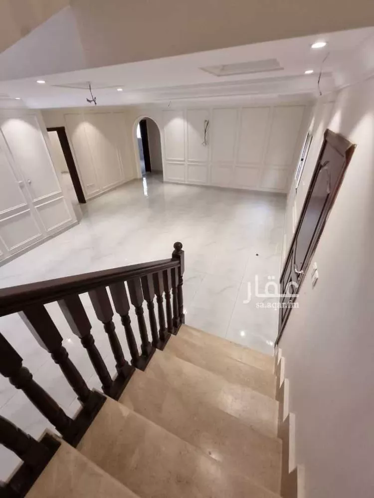 فيلا للبيع في شارع بشري الجبرتي الشافعي, حي الحمدانية, مدينة جدة, منطقة مكة المكرمة صورة 4