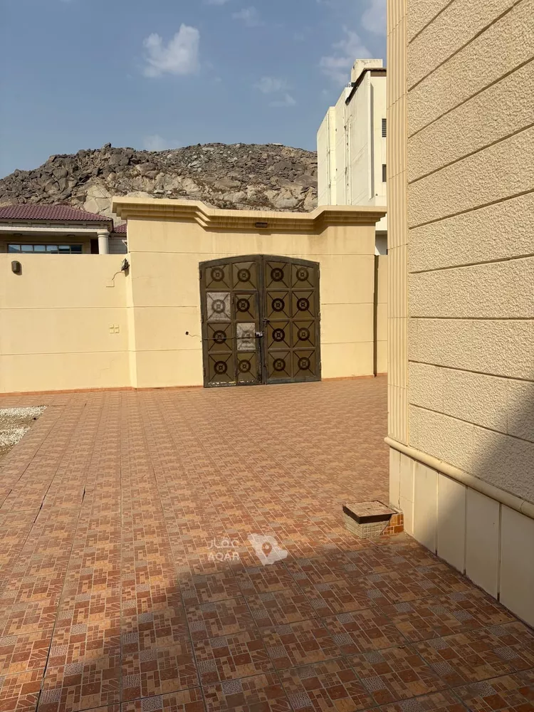 Villa for Sale in Mecca Batha Quraysh