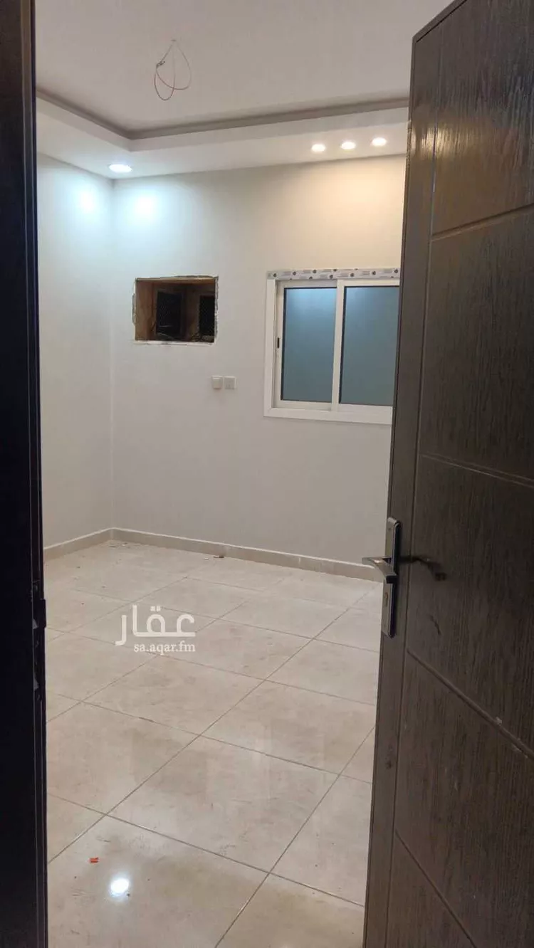 شقة للإيجار في شارع عمرة ، حي السويس ، جازان ، منطقة جازان صورة 2