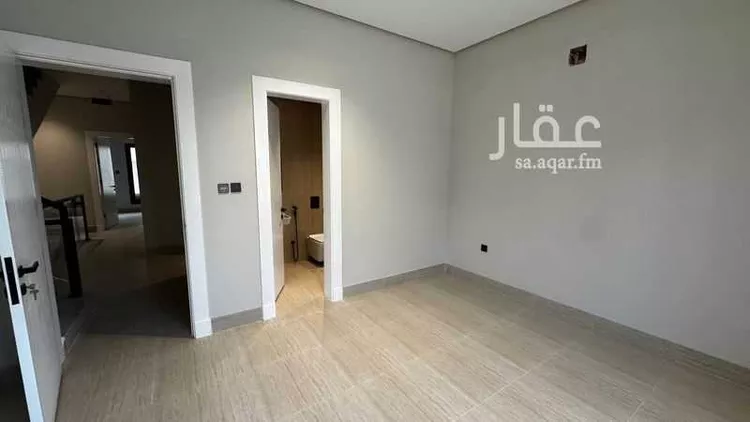 فيلا للإيجار في شارع يوسف اللخمي, حي الرمال, مدينة الرياض, منطقة الرياض صورة 3